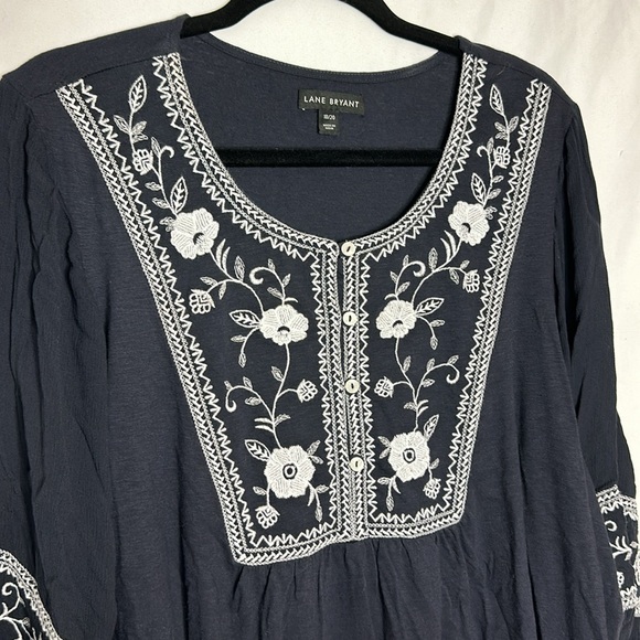 Like New Blouson Sleeve Henley Embroidered Top “Night Sky” - Picture 4 of 8
